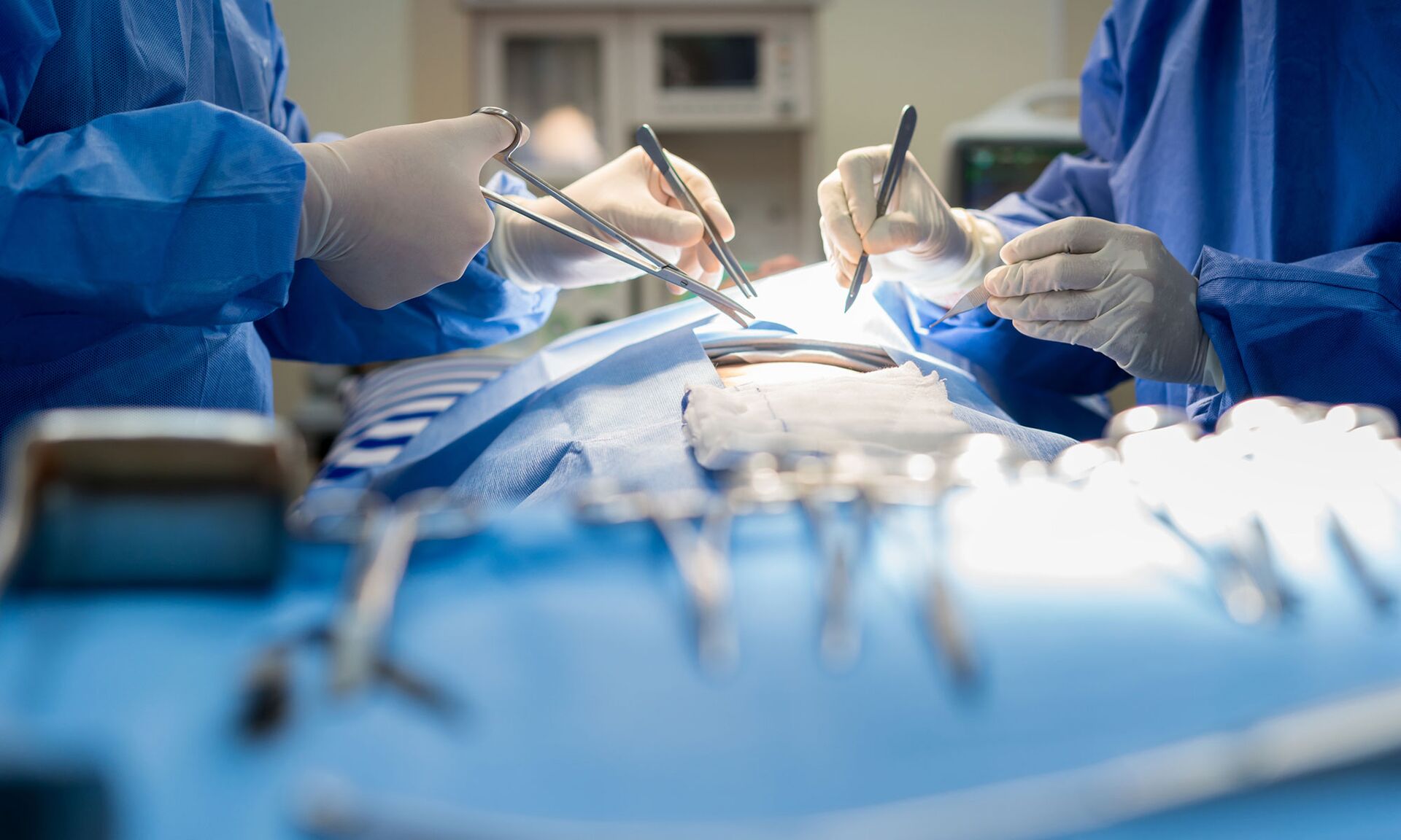 Reconstrucción de Defectos de cobertura posterior a cáncer y a trauma | Dr. Diego Castañeda, cirujano plástico en Neiva